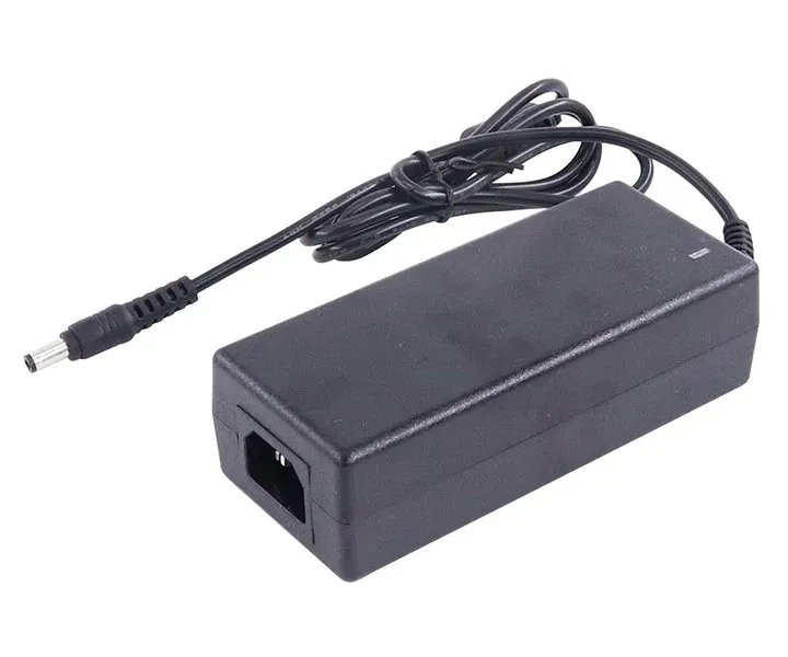 XtendLan Zdroj 100-240 VAC/50-60Hz, výstup 48V/3A DC, jack 5.5/2.1mm, adaptér