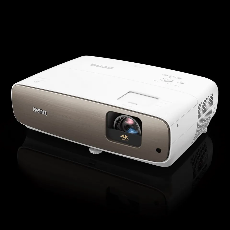 BenQ DLP Projektor W2700/3D/4K UHD(3840 x 2160)/2000 ANSI lm/1.13 - 1.47/30000:1