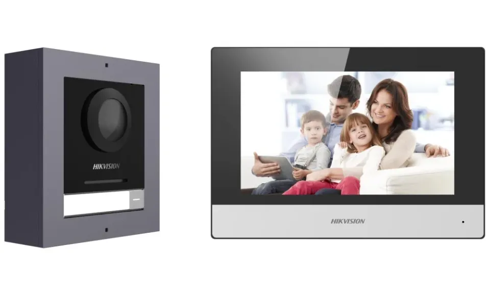 Hikvision DS-KIS602(B) - Kit IP videotelefonu, bytový monitor + dveřní stanice + switch + microSD