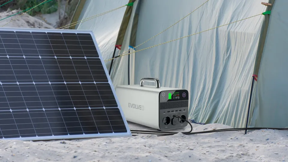 Evolveo PowerCharge 500, nabíjecí stanice, 20 Ah, 512 Wh, 2× 230 V zásuvka, 1× 1