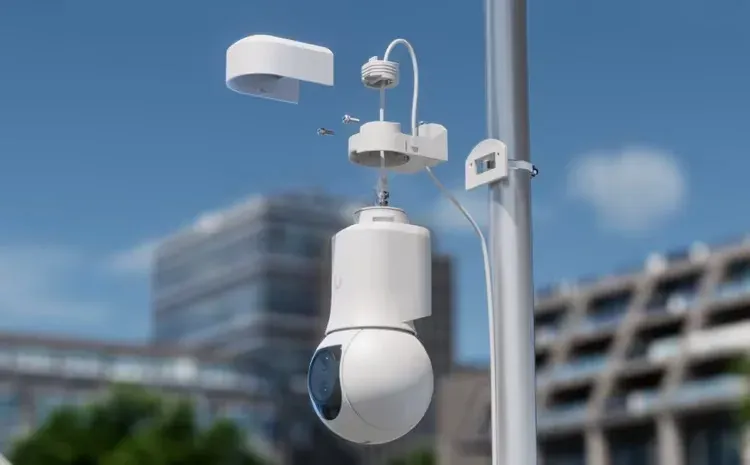 UBIQUITI UVC-G6-PTZ-W UniFi Protect venkovní PTZ kamera 8MP, bílá