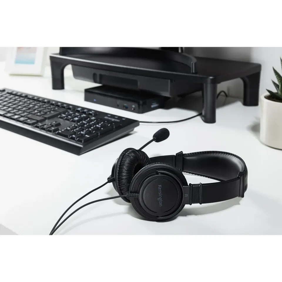 Kensington Podstavec pod monitor SmartFit® Monitor Stand se zásuvkou