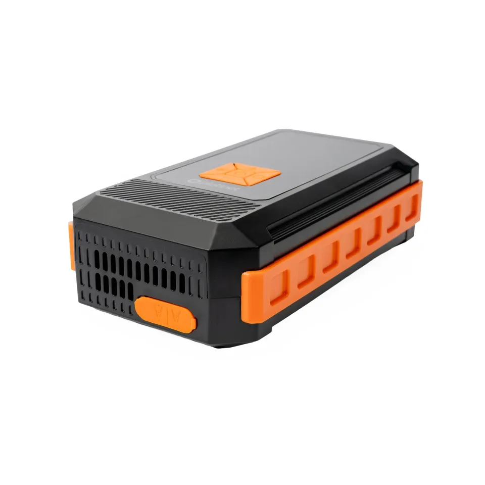 Platinet 4v1 Powerbanka 8000 mAh + Multifunkční startovací nabíječka 800A, kompresor 25 l/min 10 BAR