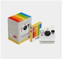 Polaroid Now Gen 3 Pebble White bundle with Color Film (8 photos)