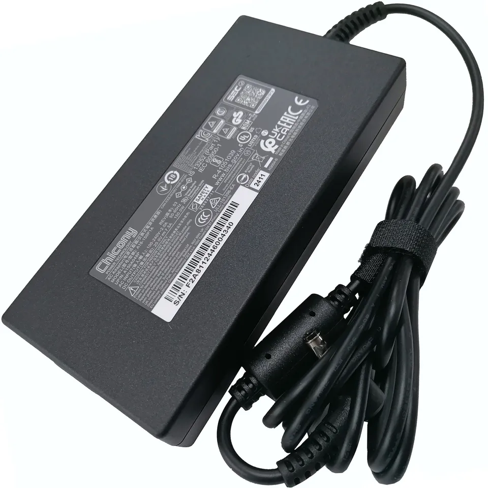 Napájecí adaptér orig. GIGABYTE 150W 20V (77011348)