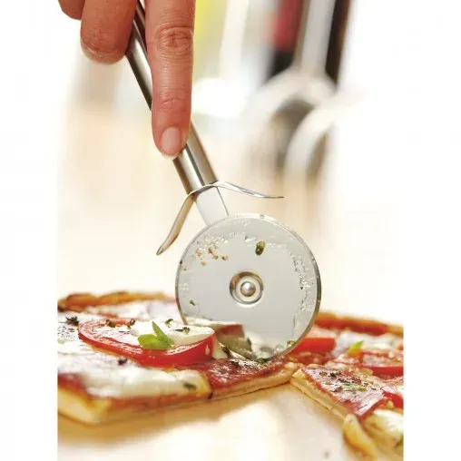 WMF Profi Plus kráječ na pizzu, nerezová ocel, lze mýt v myčce