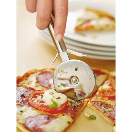 WMF Profi Plus kráječ na pizzu, nerezová ocel, lze mýt v myčce