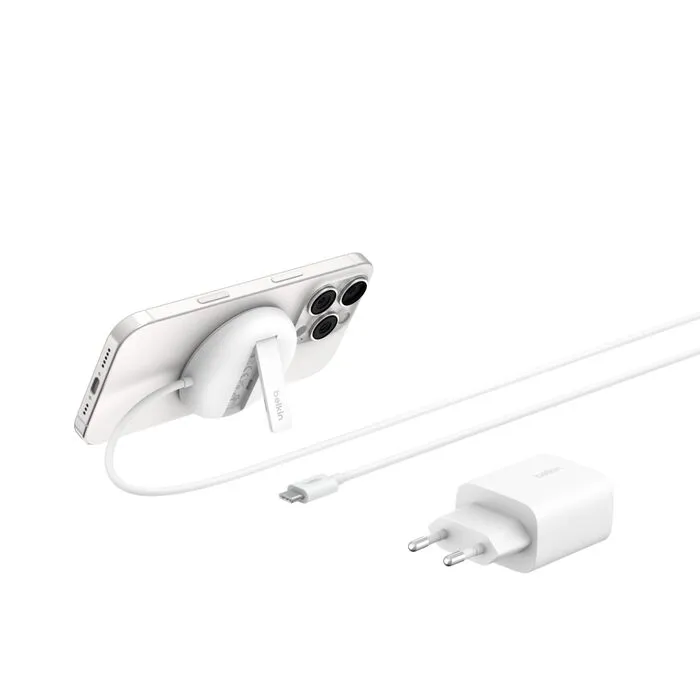 Belkin BOOST CHARGE PRO Qi2 15W Magnetická nabíjecí podložka, bílá