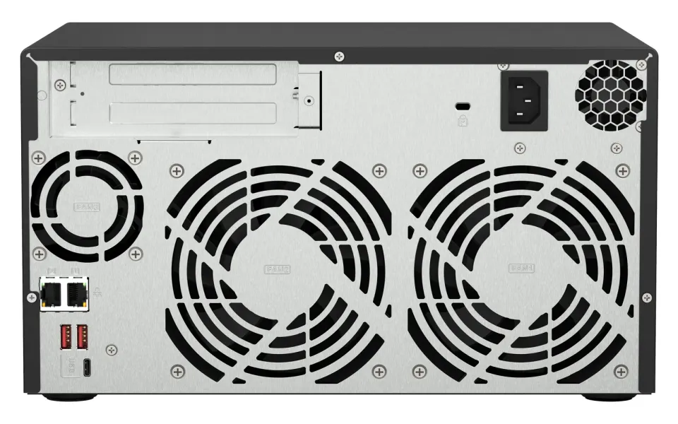 QNAP TS-873A-8G (4C/RyzenV1500B/2,2GHz/8GBRAM/8xSATA/2xM.2/2x2,5GbE/4xUSB3.2/2xPCIe)