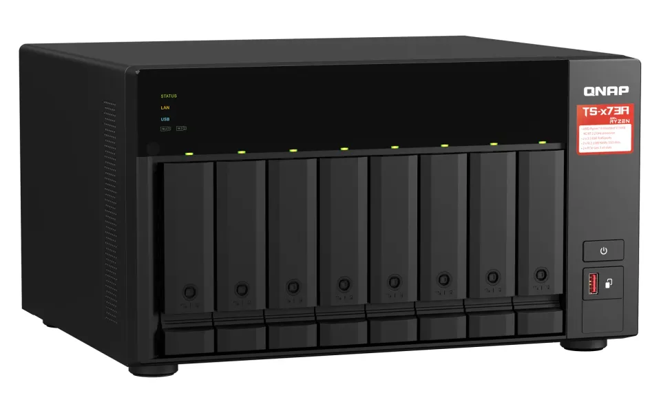 QNAP TS-873A-8G (4C/RyzenV1500B/2,2GHz/8GBRAM/8xSATA/2xM.2/2x2,5GbE/4xUSB3.2/2xPCIe)