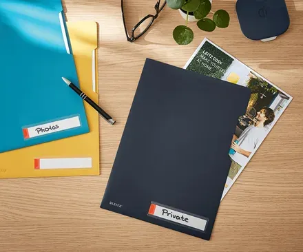 LEITZ L Desky na dokumenty Cosy A4, neprůhledný PP 200 mic, 3 ks, sametová šedá
