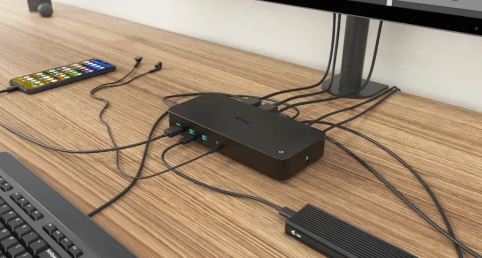 i-tec USB 3.0 / USB-C / Thunderbolt, 3x 4K Docking Station, Power Delivery 100W