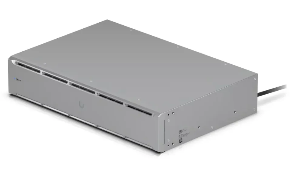 Ubiquiti UniFi UPS 2U - Záložní zdroj, UPS, 1.5kVA, 1000W, NUT protokol, 8x C13, 2U rackmount