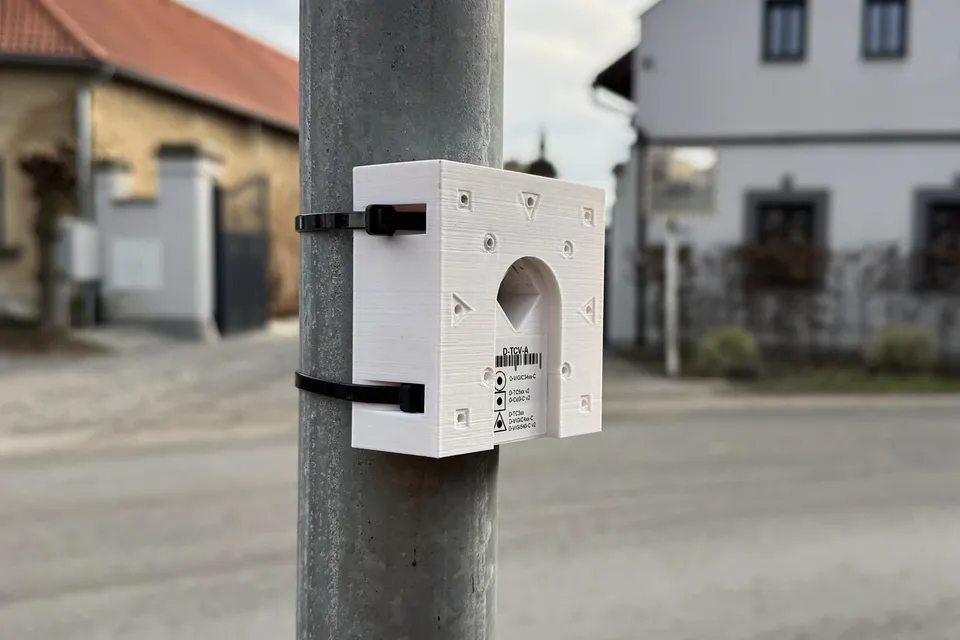 TP-LINK držák/adaptér pro uchycení na sloup (průměr 60-130mm) pro držáky D-TC3x,
