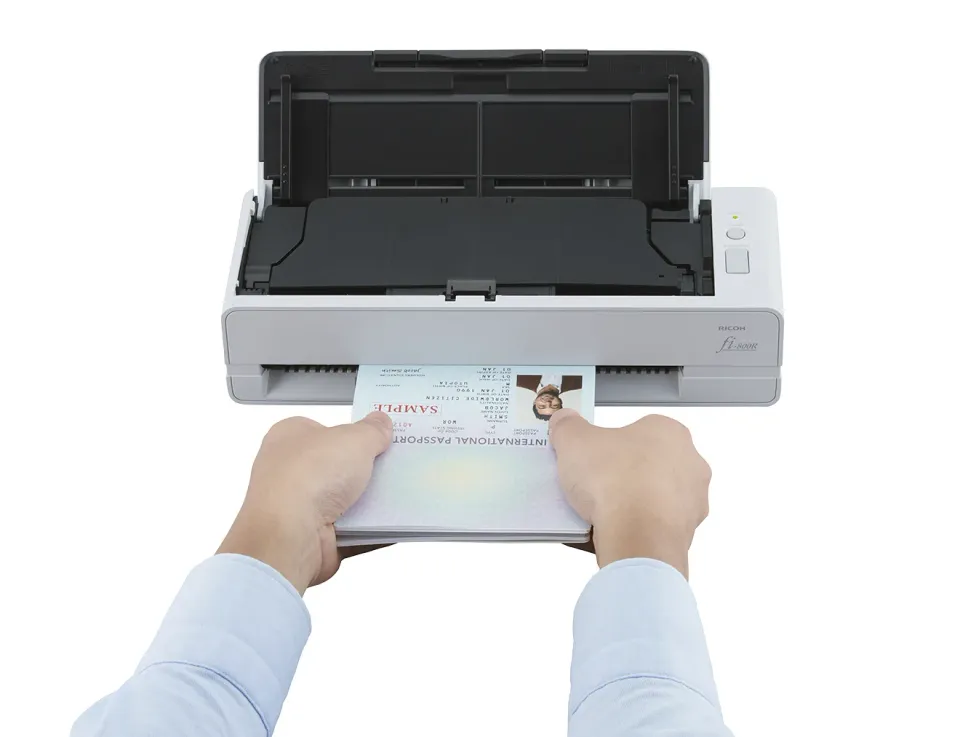 RICOH skener Fi-800R A4, color, duplex, 40ppm/80ipm, ADF 30, USB 3.2, 600 dpi, Z:12M