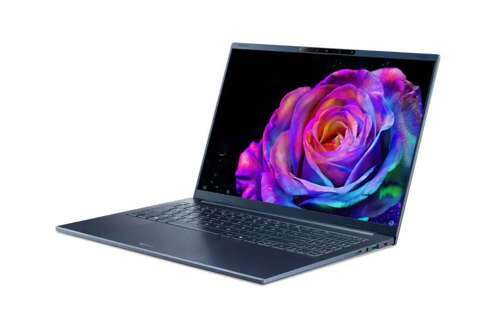 ACER NTB Swift Go 16 AI (SFG16-A71-R0ER),Ryzen AI 9 465,16"WUXGA,16GB,512GB SSD,Radeon,W11H,Blue