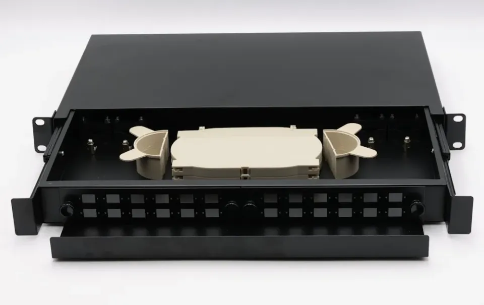 XtendLan 19" optický rozvaděč, 24x SC simplex/24x LC duplex, 2*kazeta pro 12svárů,výsuvný