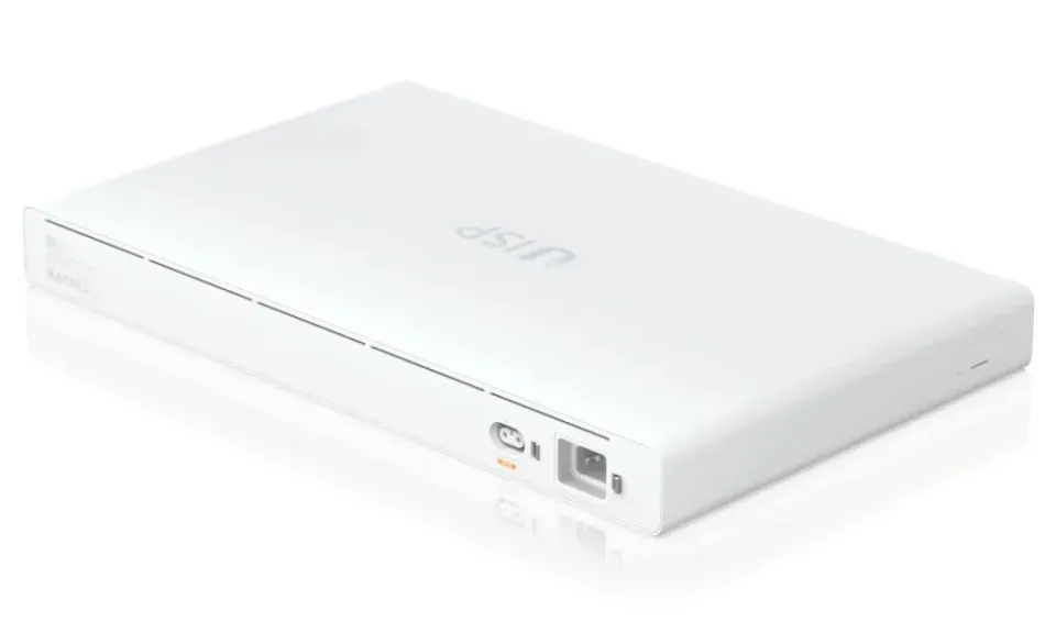 Ubiquiti UISP Switch Pro - 24x GbE, 4x SFP+, 16x PoE Out 27V (PoE budget 220 W)
