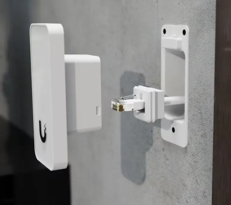 Ubiquiti UA-G3-W - UniFi Access G3 Reader, bílá