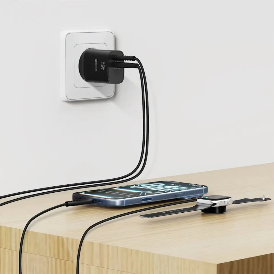 Swissten Síťový Adaptér Edge GaN 1x USB-C PD 45W + 1x USB-A 18W QC Černý