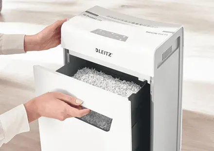 LEITZ Skartovač IQ Protect Premium 6M P5