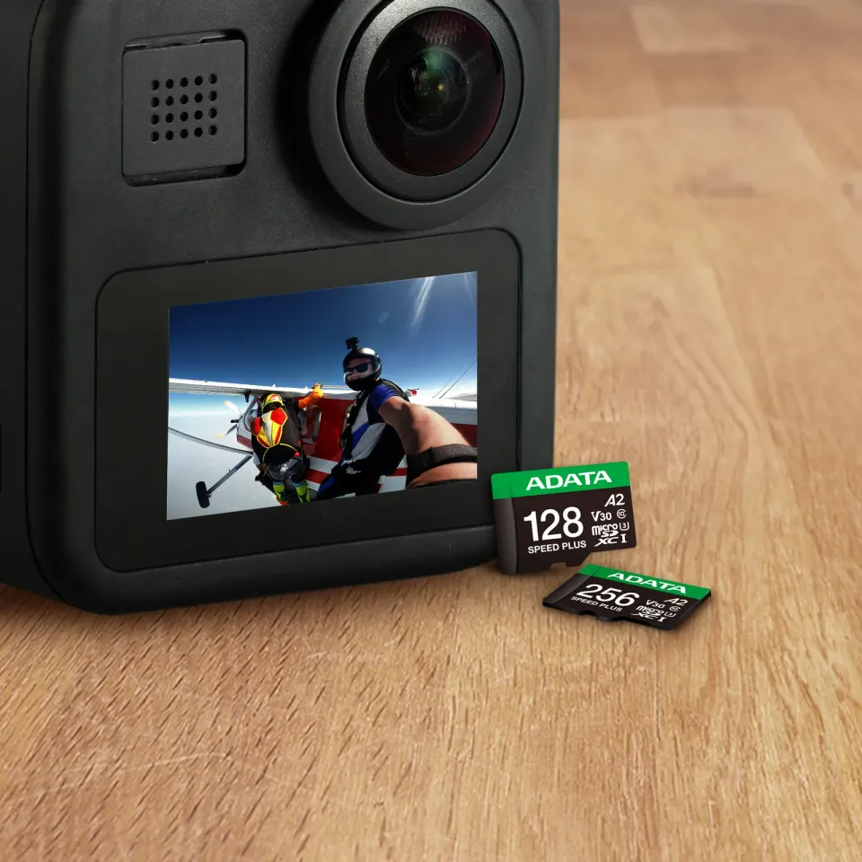 ADATA MicroSDXC karta 256GB Speed Plus, U3, C10, A2, V30 (R:180/W:160 MB/s) + SD adaptér