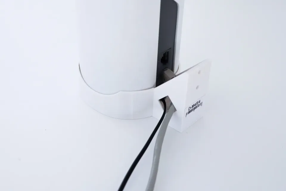 TP-Link D-M4/E4 Držák na stěnu pro DECO M4/E4/S7/P9, bílý