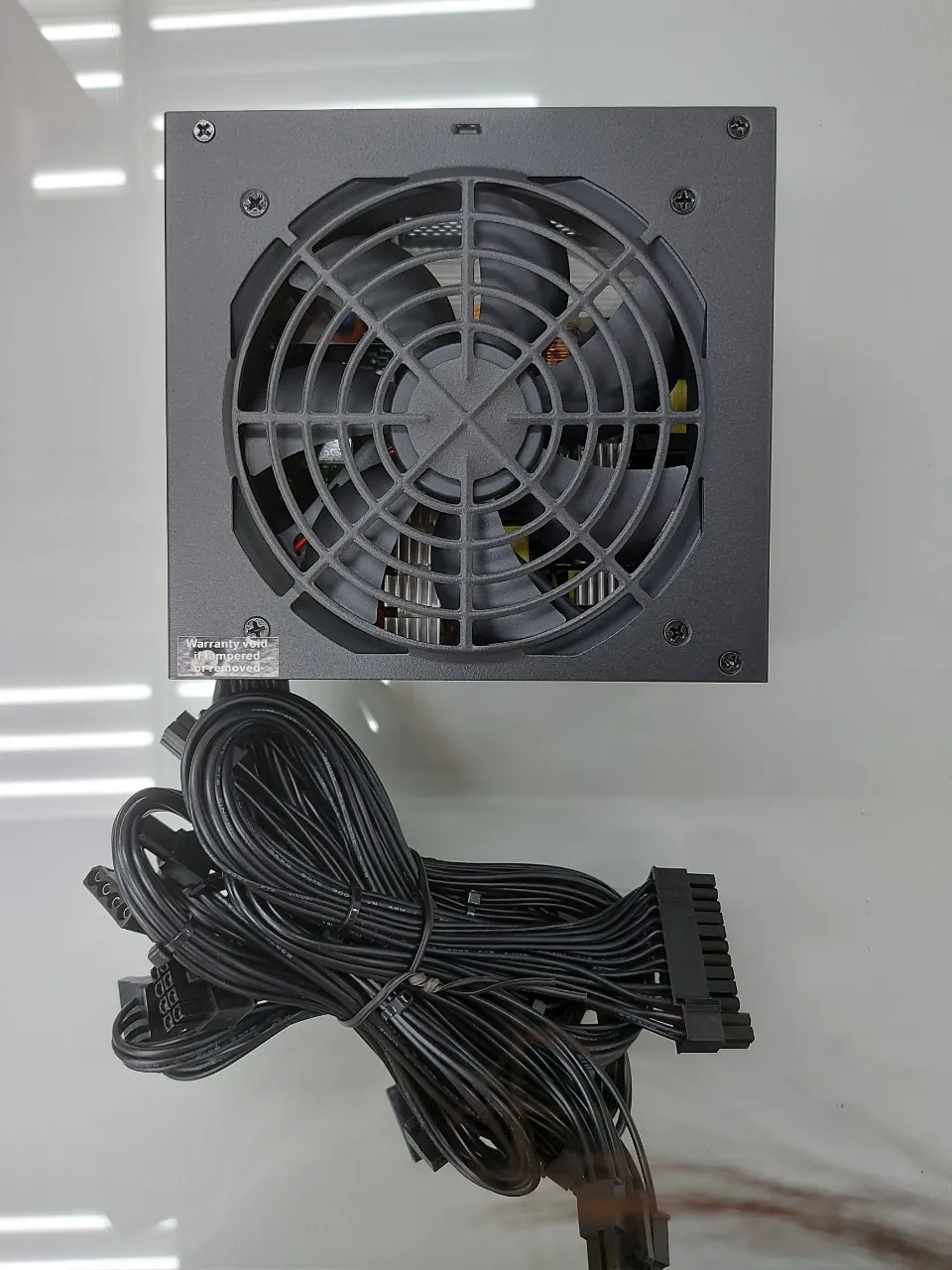 In-Win zdroj B65E 650W Bronze
