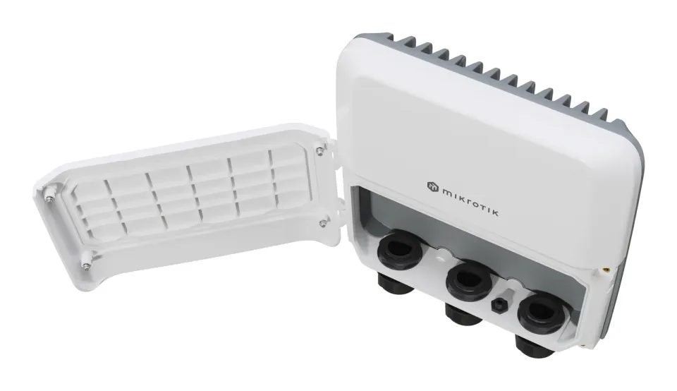 MikroTik RouterBOARD RB5009UPr+S+OUT