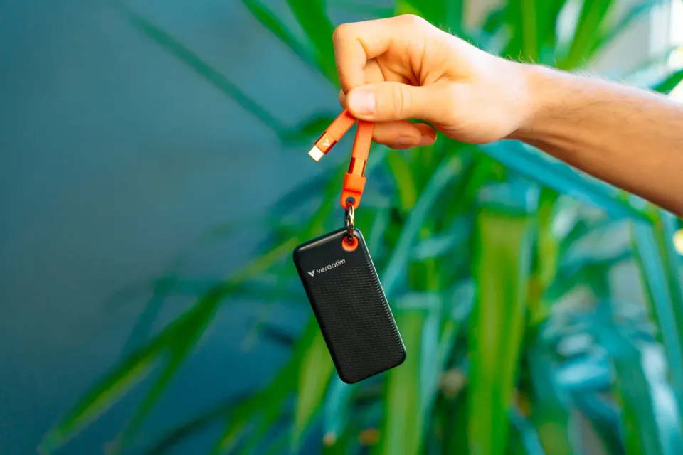 VERBATIM Pocket SSD 2TB, USB-C 3.2 Gen 2, černá/oranžová