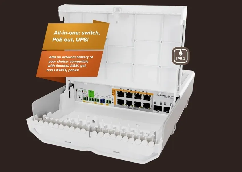 MikroTik CSS610-8P-2S+OUT Venkovní PoE switch s UPS netPower Lite 8P
