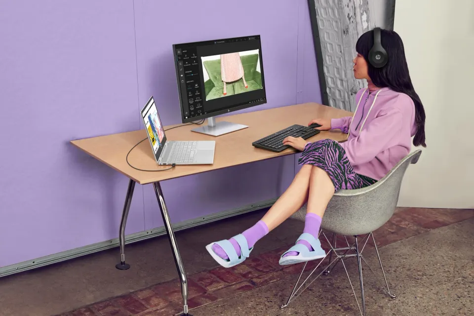 HP 230 Wireless Keyboard & Mouse EN combo - bezdrátová klávesnice a myš