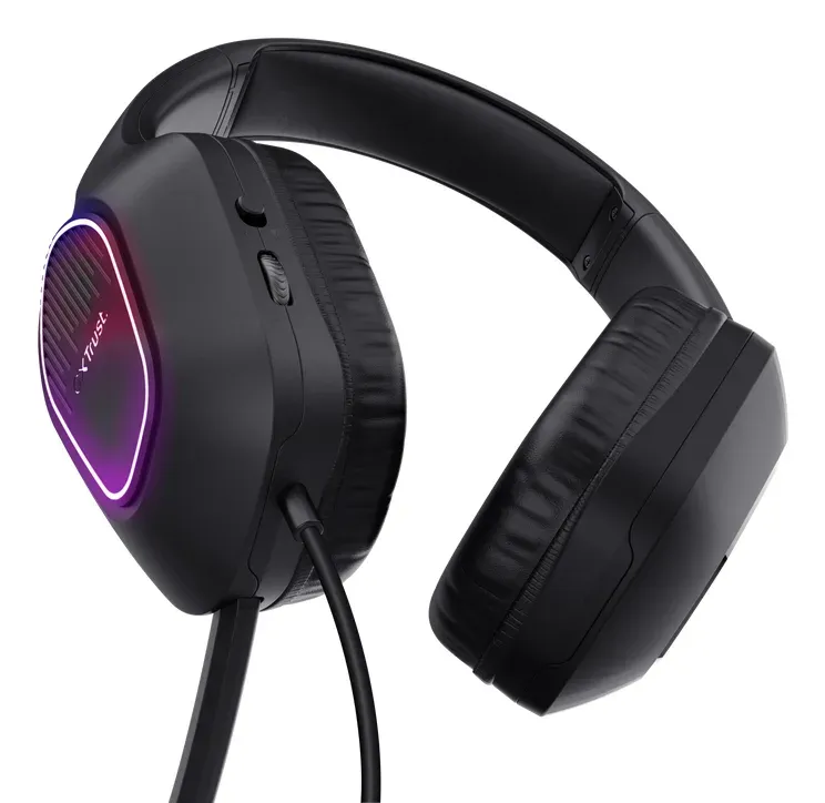 TRUST Herní sluchátka GXT 416 ZIROX, LED, USB, 3.5mm Jack, černá