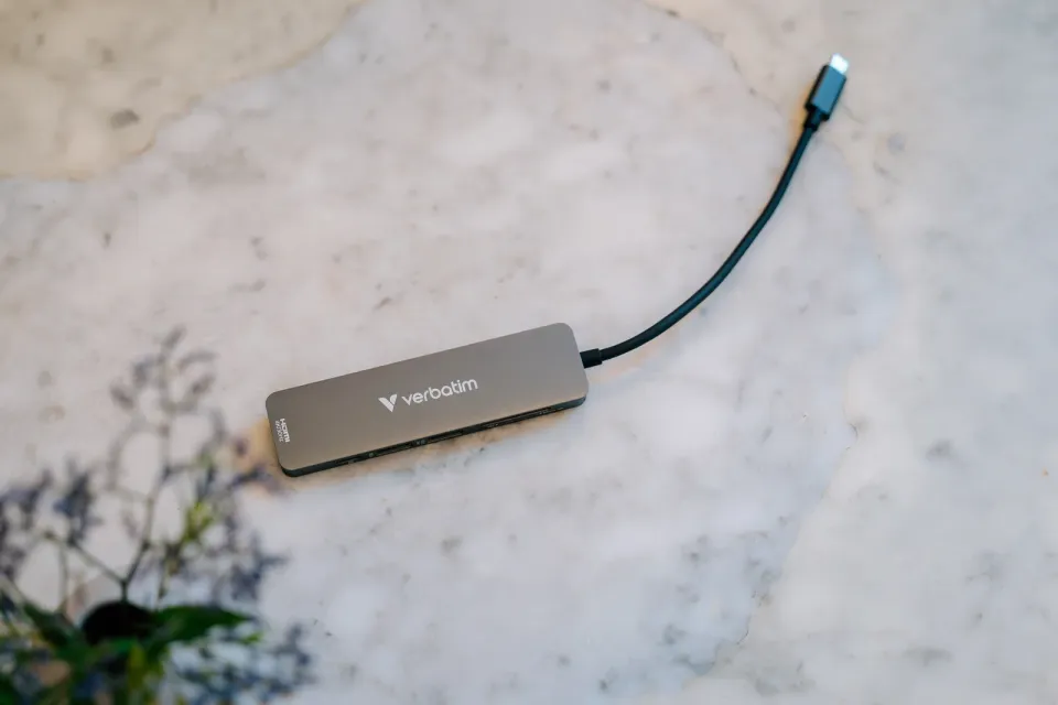 VERBATIM Dokovací stanice USB-C, 6v1, HDMI, USB-C PD, USB 3.0, USB 2.0, SD a microSD, šedá