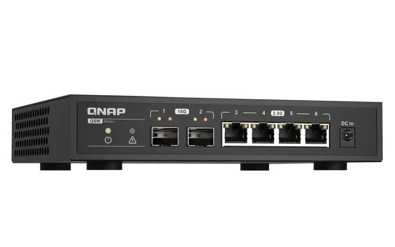 QNAP switch QSW-2104-2S (4x 2,5GbE RJ45 a 2x 10GbE SFP+)