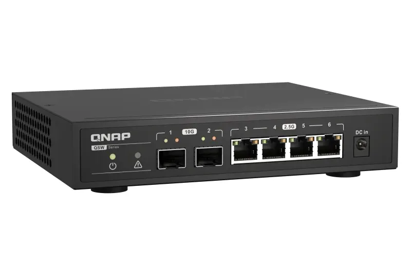 QNAP switch QSW-2104-2S (4x 2,5GbE RJ45 a 2x 10GbE SFP+)
