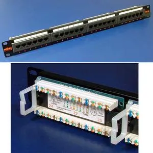 PATCH PANEL 19" kat. 5e UTP, 24 portů, černý