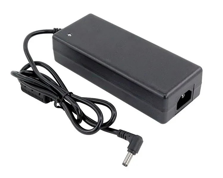 XtendLan Zdroj 100-240 VAC/50-60Hz, výstup 52V/3A DC, jack 5.5/2.1mm, adaptér