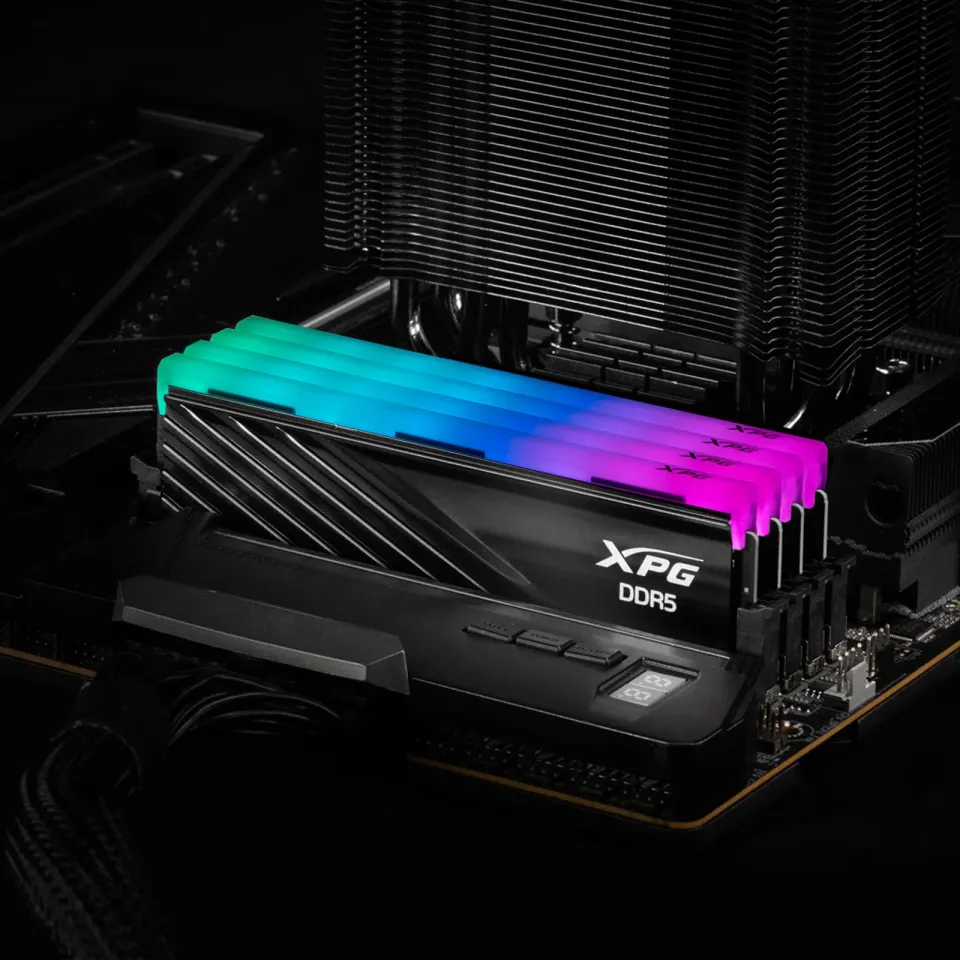 Adata Lancer BLADE/DDR5/32GB/6000MHz/CL48/2x16GB/RGB/Black