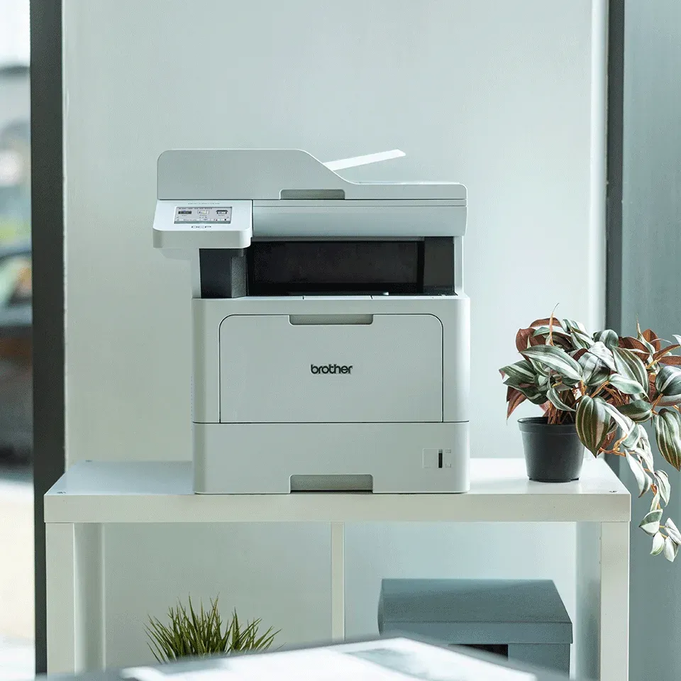 BROTHER multifunkce mono laserová DCP-L5510DW - A4 48ppm 1200x1200 512MB 250listů LAN USB WIFI DUPLEX ADF50