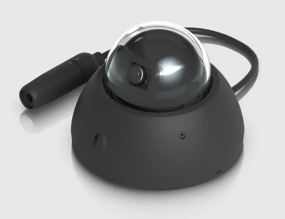 UBNT UVC-AI-Dome-B - AI Dome PoE kamera, 8MP, černá