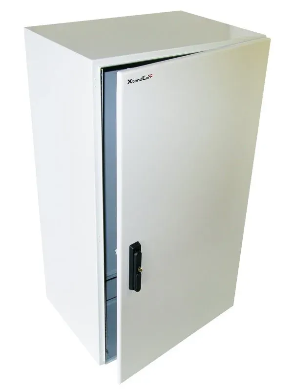 XtendLan Venkovní rozvaděč pro 19", 22U, hloubka 450mm, IP55, 3-bodový zámek, šedý