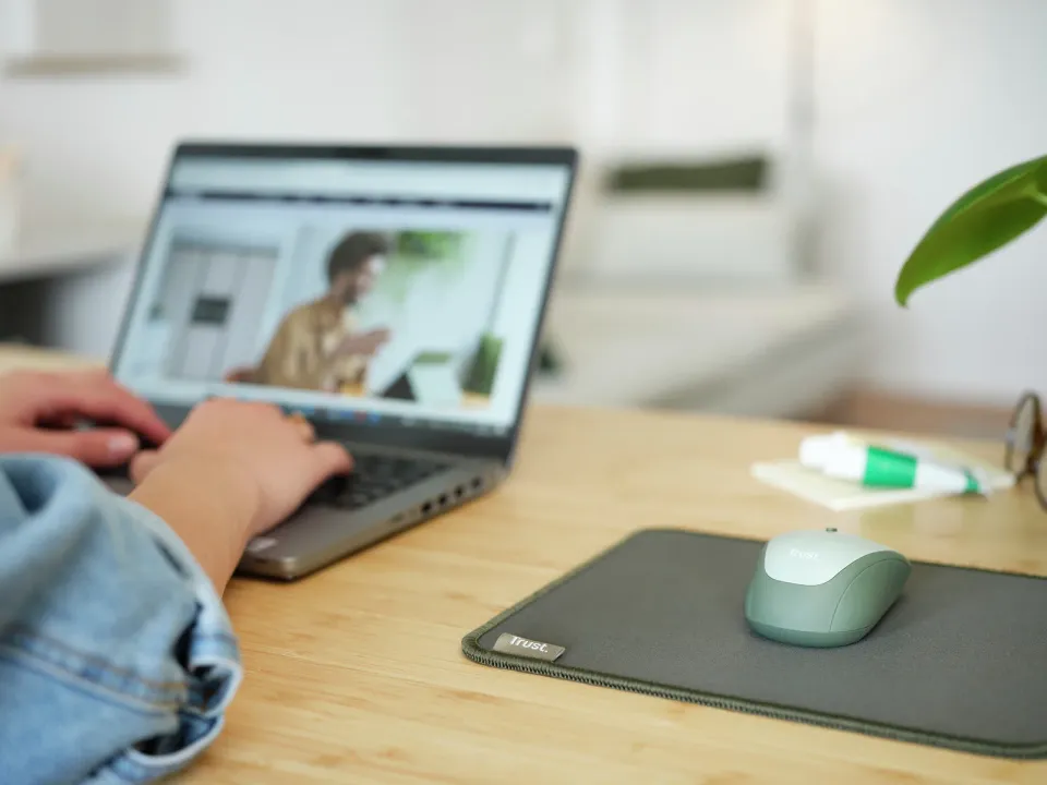 TRUST BOYE MOUSE PAD ECO GREEN