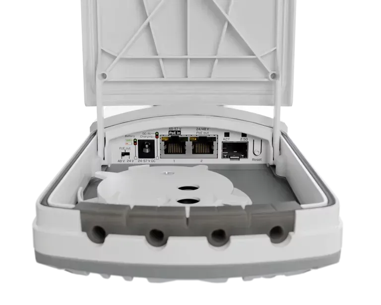 MikroTik FTC21-ups Fiber-to-Copper Converter s UPS funkcí (2 x 1G Eth, 1 x 2.5G SFP)
