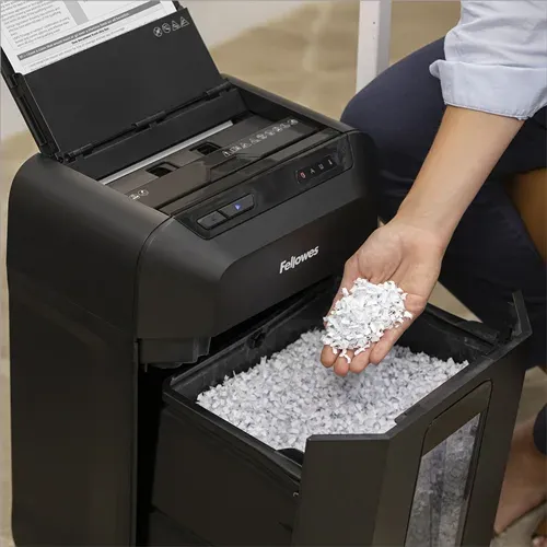 Fellowes Skartovač AutoMax 80 M - 80 listů/17L/Křížový řez