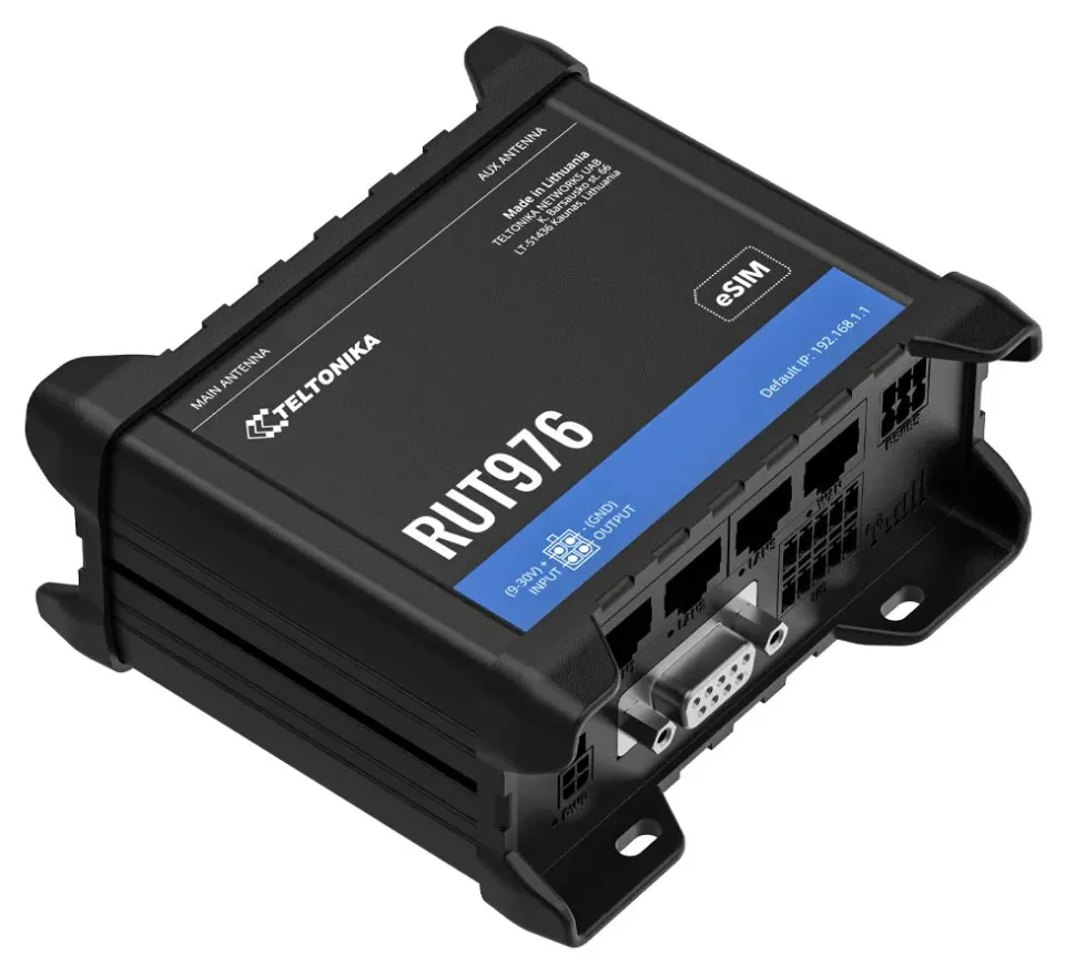 Teltonika RUT976 průmyslový router 3x LAN, 1x WAN, Dual SIM + eSIM, 5G Redcap, RS232/485, Wi-Fi 4