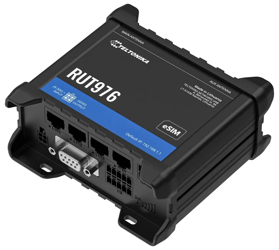 Teltonika RUT976 průmyslový router 3x LAN, 1x WAN, Dual SIM + eSIM, 5G Redcap, RS232/485, Wi-Fi 4