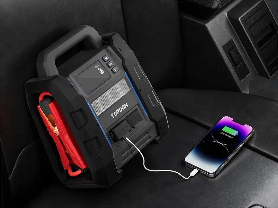 TOPDON startér a tester autobaterie V4500Plus/32000mAh(120Wh)/max. výstupní proud 4500A//IP65