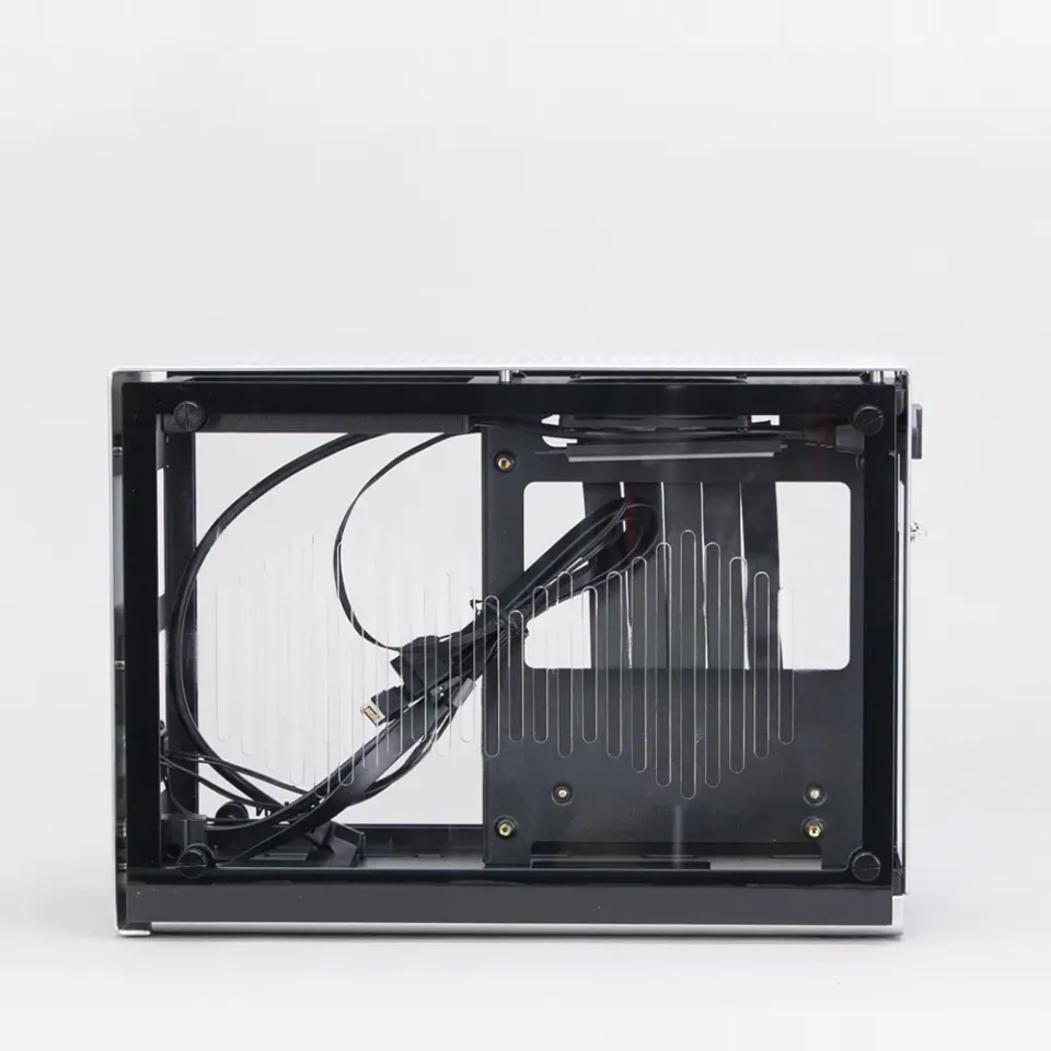 Zalman skříň M2 Mini / mini tower / ITX / 80 mm fan / USB 3.0 / USB 3.1 / riser card / prosklené bočnice / stříbrná