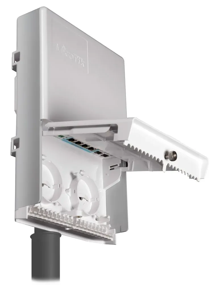 MIKROTIK CSS610-1Gi-7R-2S+OUT - netPower Lite 7R reverzní PoE switch